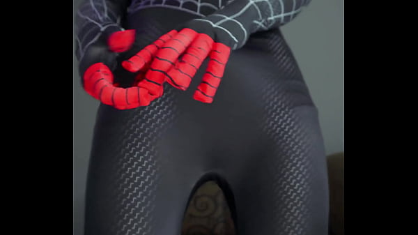 Miles Morales Homem Aranha Cosplay batendo uma punheta e gozando bastante bem gostoso - GOZO FARTO  