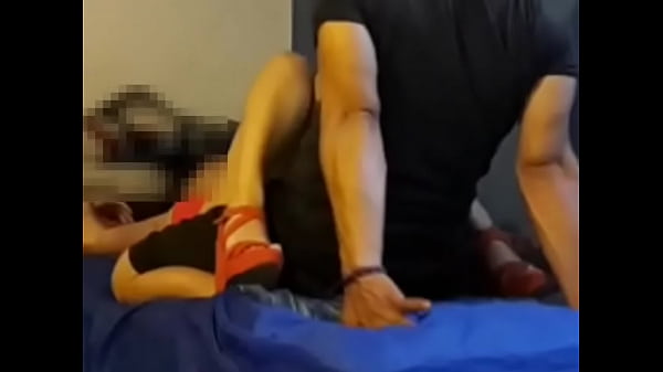 Andaba de coqueta en el trabajo y me la llev&eacute; a darle una buena cogida 