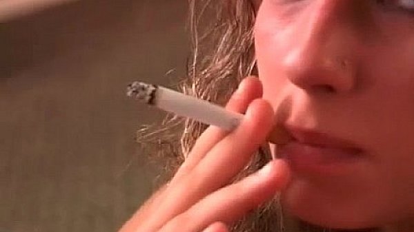 Sexy smoker hot horny babe sucks