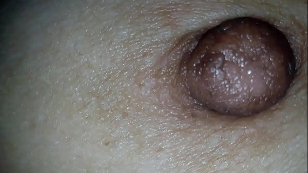 Ricos pezones . close up nipples espiando