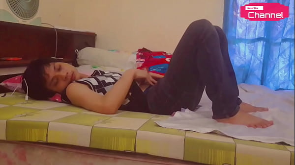 Hot Asian Teen - Porn Star Model Hansel Jerks Off After New Year Party P1