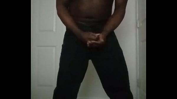 American 33 year old Llamasr/ 30 year old Alexiadonna and French 20 year old Mhpmlbziwulx restricted threesome roleplayed with paper aesthetic collage and cum on top 3