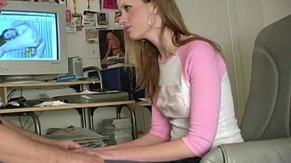 Naudia Rio's blowjob skills displayed