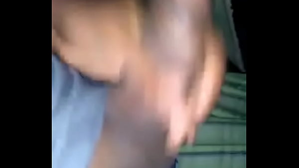 Novinho jorrando gala 