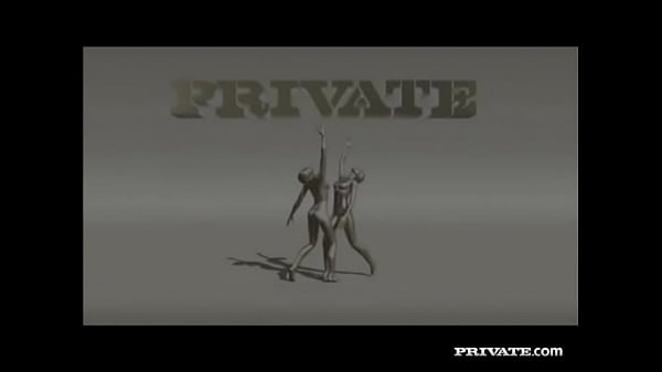 Alexa May Has a Romantic Evening at Home with Her Man