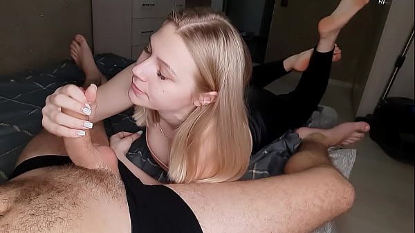 Blowjob from an experienced whore with a big ass- Cum In Mouth  
