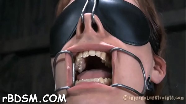 Playgirl gets her love tunnel engorged