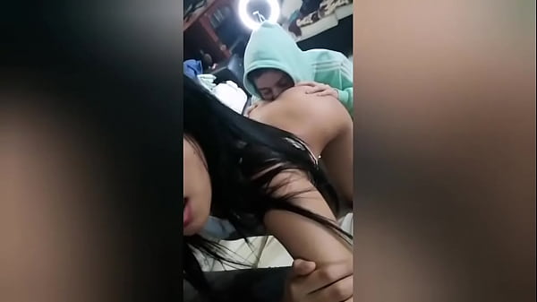 HERMOSA CHICA CHICA DE CULO GRANDE ME PIDE SEXO DURO POR EL CULO (ANAL CON ACEITE)  