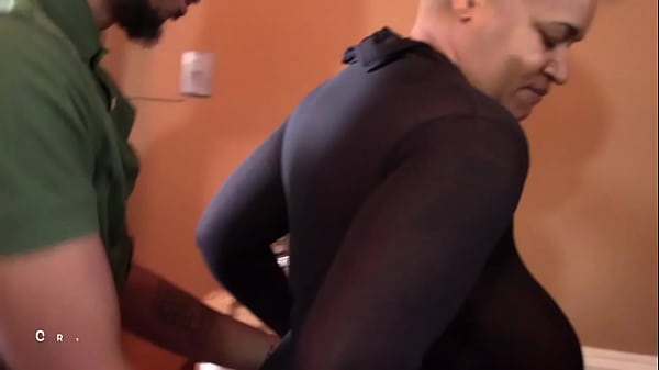 LadyOnyxxx and Dorky Darien love pineapples.