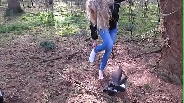 Girls4cock.com ***i love being naked in the nature