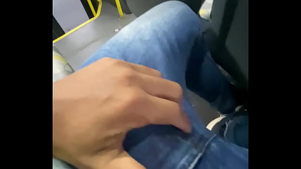 Excitado no &ocirc;nibus