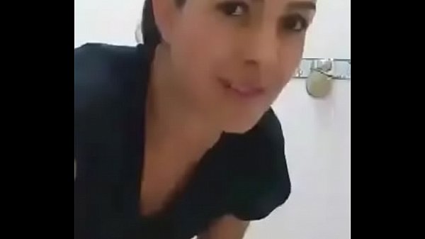 Mi esposa me env&iacute;a v&iacute;deo toc&aacute;ndose la cuquita