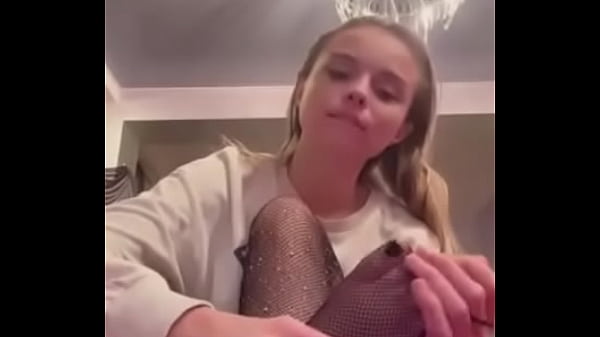 ступни в колготках 9