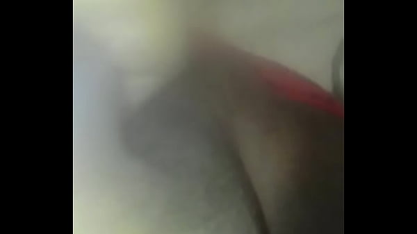 Morena rica dedeandose para su amor 