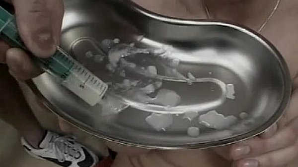 Amateur Milf anal threesome with cumshots  