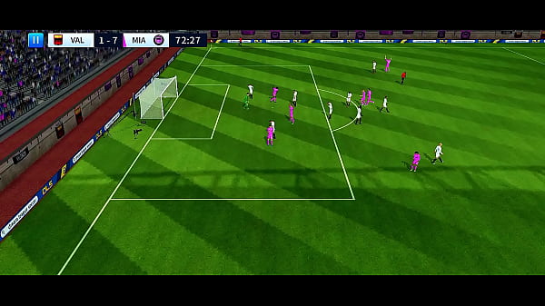 Aqu&iacute; jugando de forma muy sexual