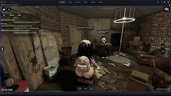 CHICA ESCAPA DE LA LLUVIA Y TERMINA SIENDO PENETRADA POR UN DESCONOCIDO EN UN APARTAMENTO ABANDONADO EN ROBLOX