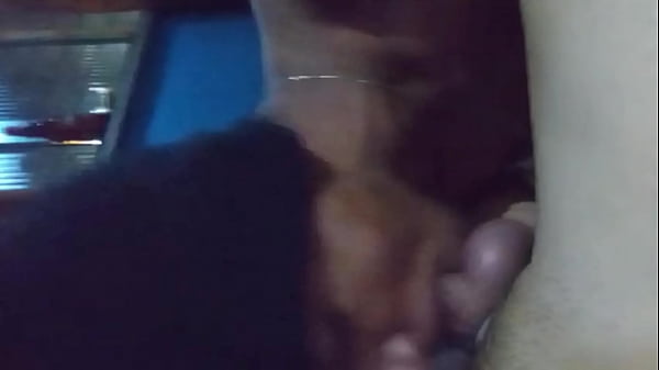 Neg&atilde;o 22cm da ZO me mamou gostoso no motel 