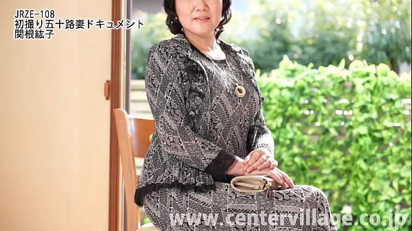 「キスが大好き。イチャイチャするのも大好き。でもセックスは&hellip;」関根紘子さん55歳。結婚28年目、 たちはすでに就職、結婚で独立し、現在はパソコンでAVを見ながらオナニーするのが日課の悠々自適な専業主婦。