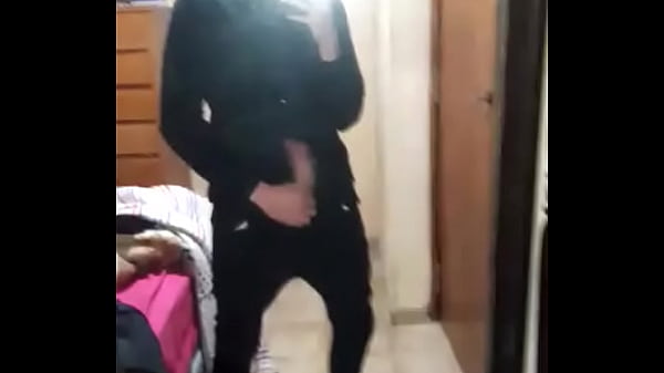 Pija larga y hermosa