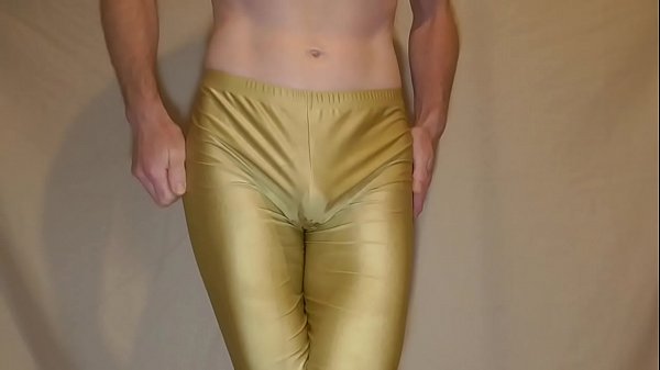 Fucking in spandex to Mo Bounce