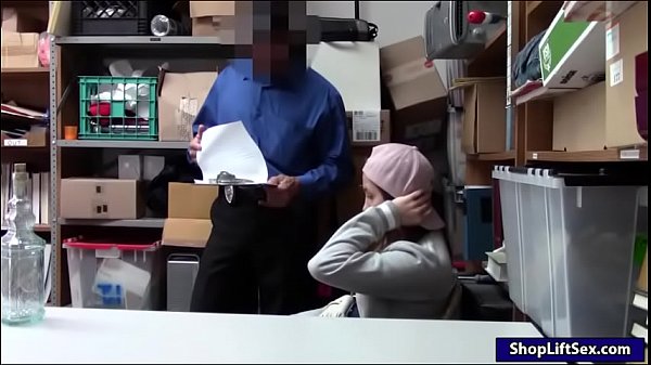 Shoplifter Hayden fucked by LP officer