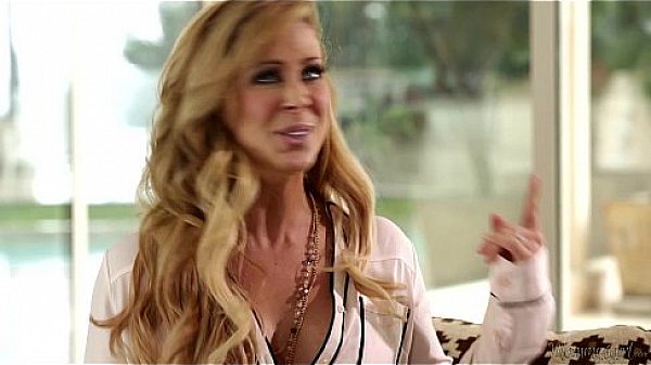 Mommy's Girl - Cherie DeVille, Samantha Rone