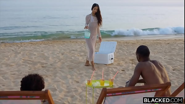 BLACKED Temptress fucked in interracial 3some