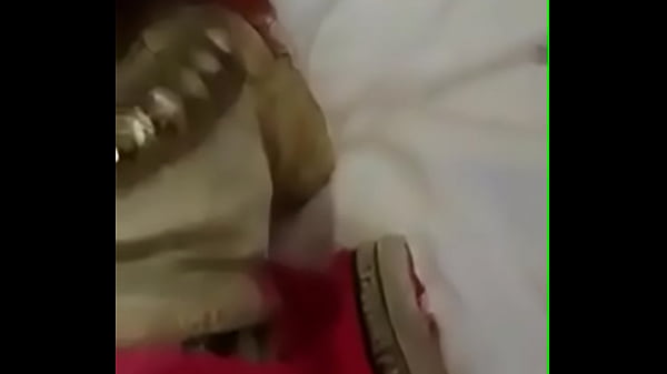 बहन ने होटल वालो के साथ हनीमून मनाया