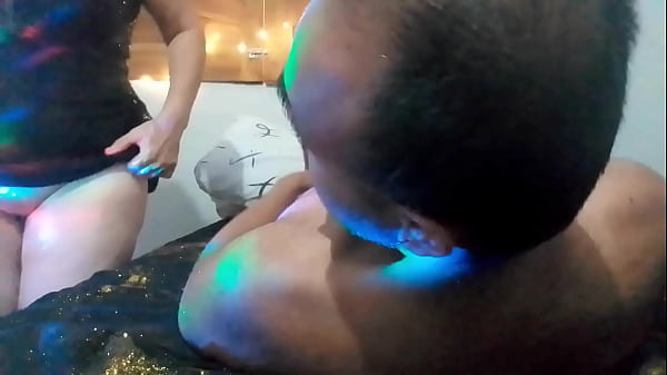 Vivi Guedez - intensos e olhar cheio de desejo, a safada liberou geral em uma putaria sem frescuras!  