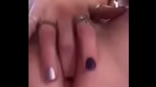 StephanieXClover finger fuck