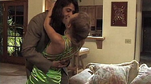 Metro - Sex 03 - scene 11