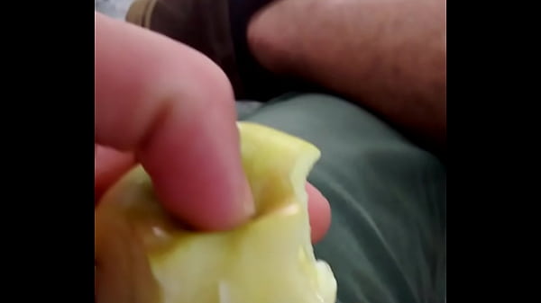 arrombando a ma&ccedil;&atilde; dela