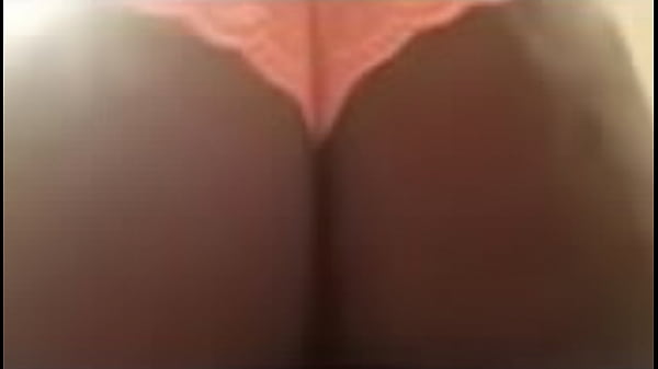 sexy ebony wife shows off fat booty