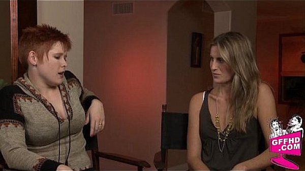 Sensual lesbains 0939