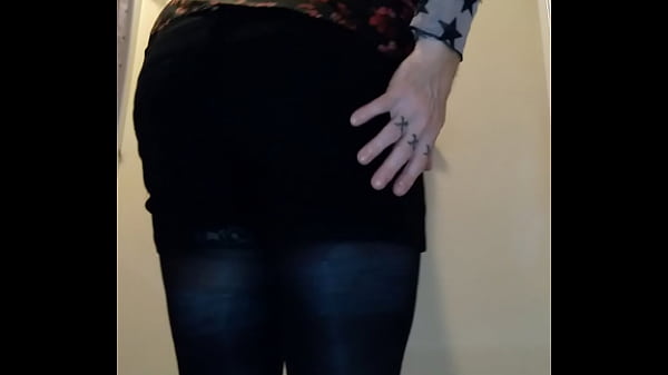 sissy sky showing her new outfit 