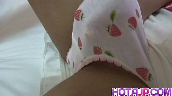 Junna Kawai sucks dong and gets cum on big ass