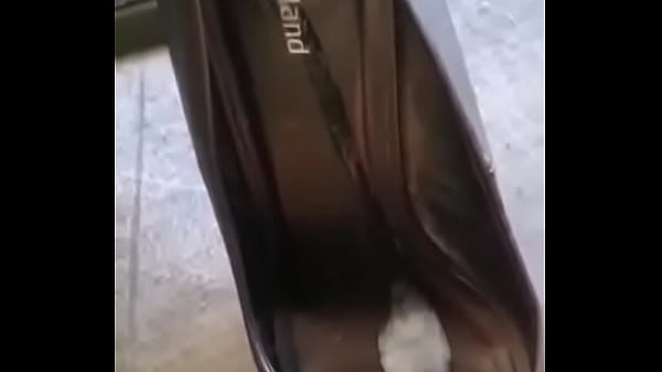 High heels cumshot