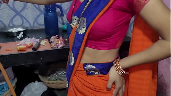 Indian maid sex in kitchen