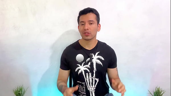 Hombre dominicano dotado penetra a pelo a su vecino de celda! 