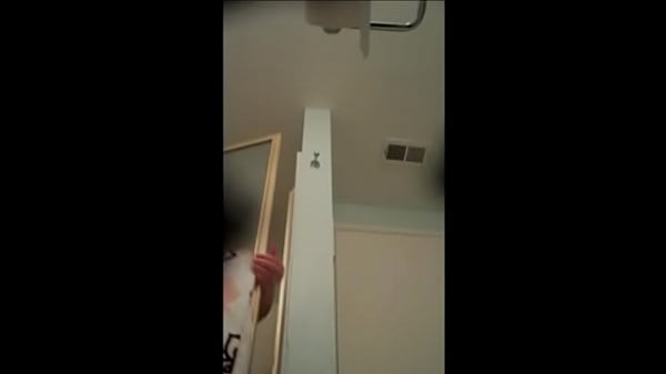 2 Sexy bbw grannys taking a shower!Pre