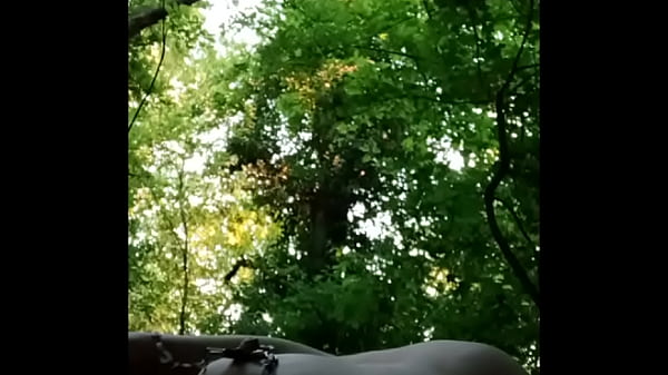 2025 05 01 Esclave F la salope en foret