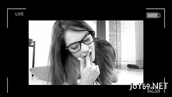 Weenie loving legal age teenager toys her twat  