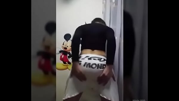 Twerk❤ (480p) 