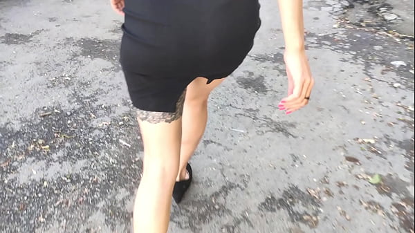 Horny Girl Sucking Dick into Porch - Outside Fucking!