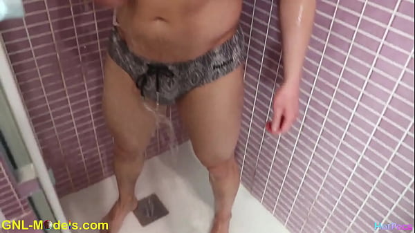 Muscle amateur guys gets pecs worship 