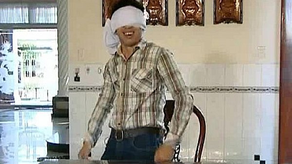 ANH EM GAI xvideos.com clip sex nu sinh vien dai hoc Bach Khoa voi ban trai