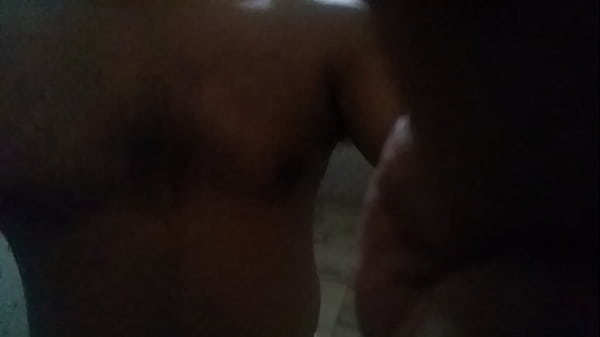 VID - 6 : Nude Shower 