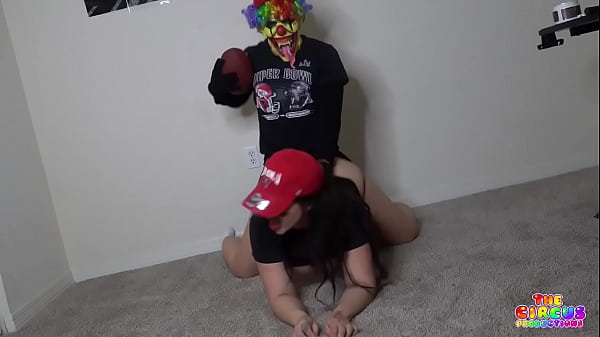 Touchdown in the pussy  