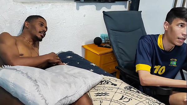 DOTAD&Otilde;ES DE 25CM E 24CM FODERAM O RABO DO AMIGO SEM PENA E ENCHERAM O CU DELE DE LEITE (COMPLETO PELO LINK NA FOTO DE CAPA) 